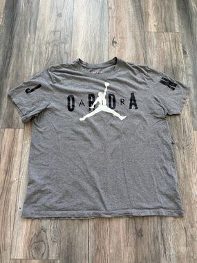 Nike MICHAEL JORDAN No 23 CHICAGO BULLS - J O R D A N - AIR (2XL) T-Shirt GRAY